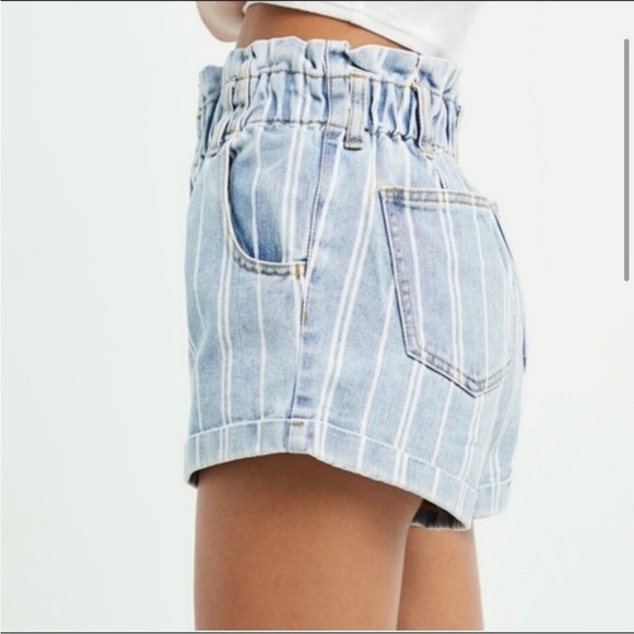 PACSUN Paperbag Denim Mom Shorts Striped High Rise Size XS - Picture 3 of 11